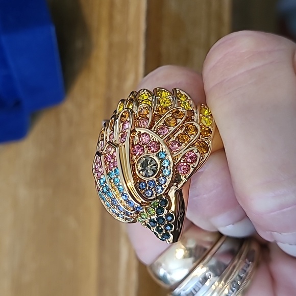 NWT Kurt Geiger ring size 7.5 bling bling bird head - Picture 4 of 10